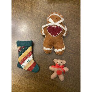 set of 3 felt pin brooch teddy bear Christmas stocking gingerbread man